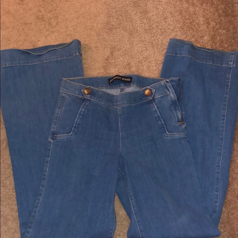 Express Jeans  Wide Leg Flare 💙